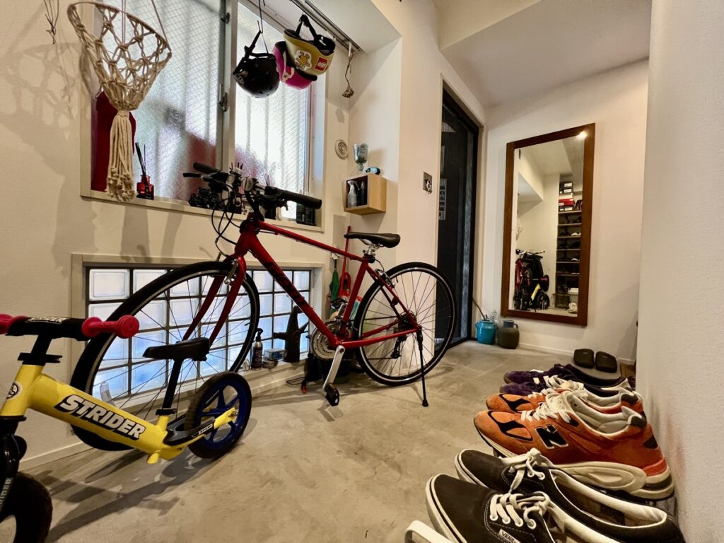 【SOLD】江ノ電が海をかすめた先